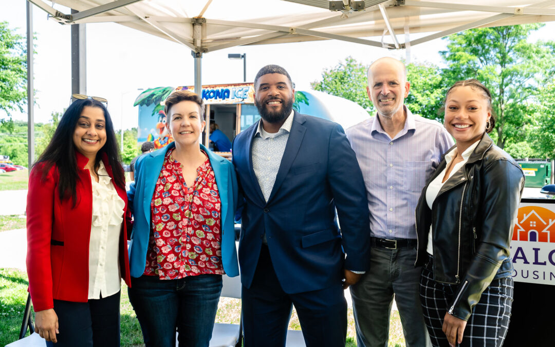 Electric carshare program launches at Avalon Housing apartments
